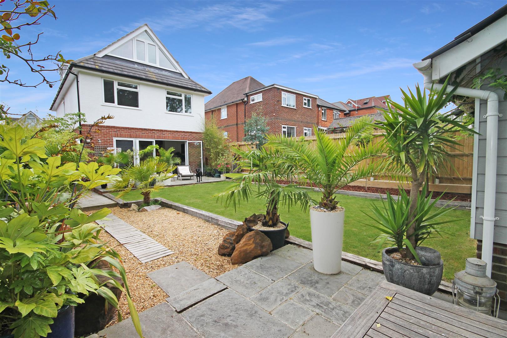 5 Bedroom House Gorsehill Road, Poole